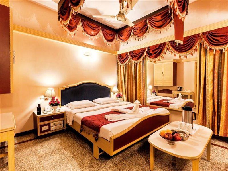 Sree Bharani Hotels Tirunelveli Eksteriør bilde