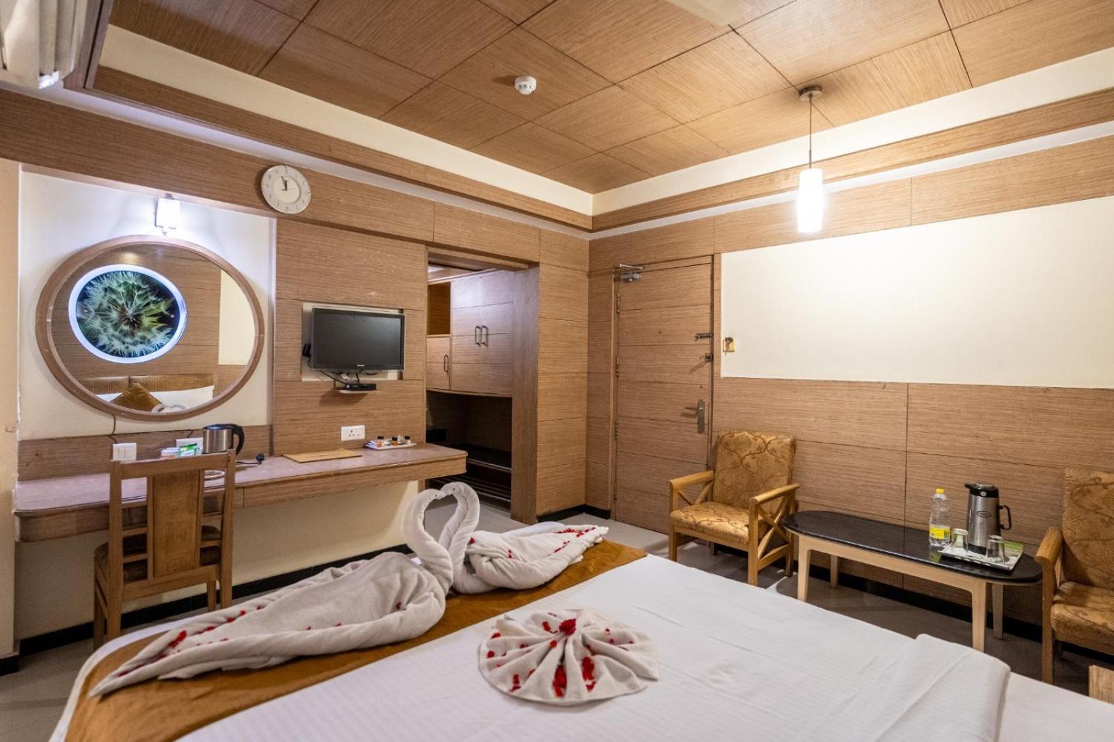 Sree Bharani Hotels Tirunelveli Eksteriør bilde