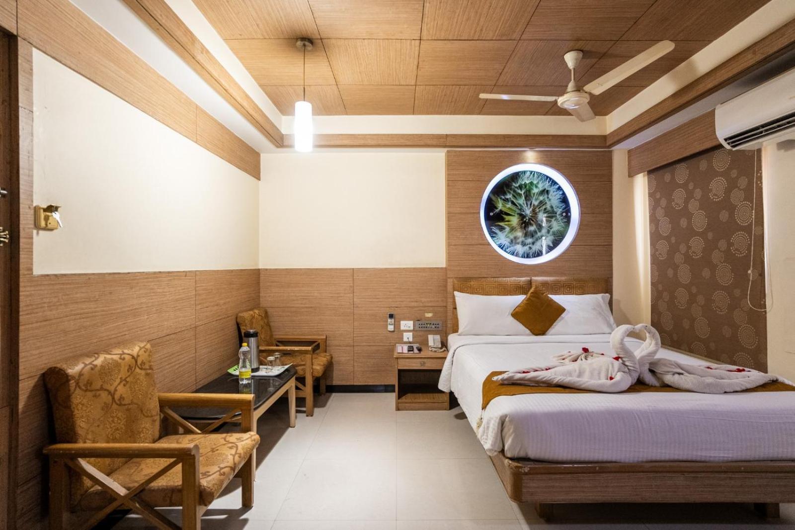 Sree Bharani Hotels Tirunelveli Eksteriør bilde