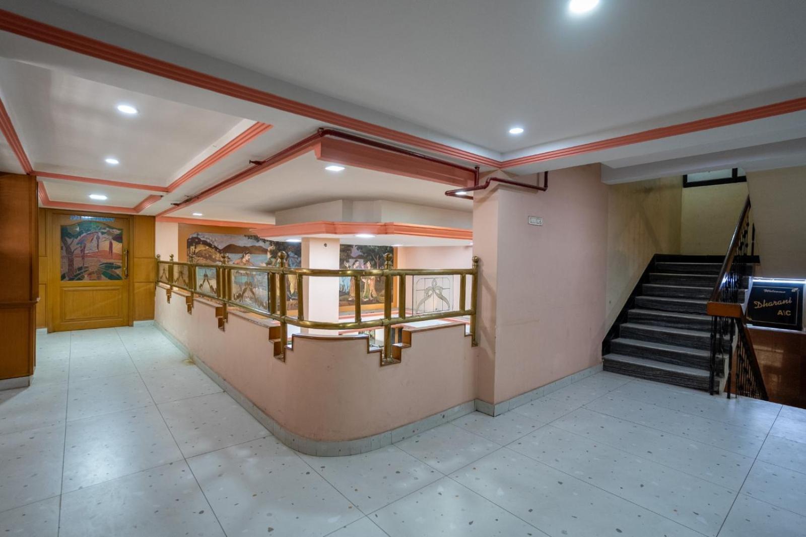 Sree Bharani Hotels Tirunelveli Eksteriør bilde