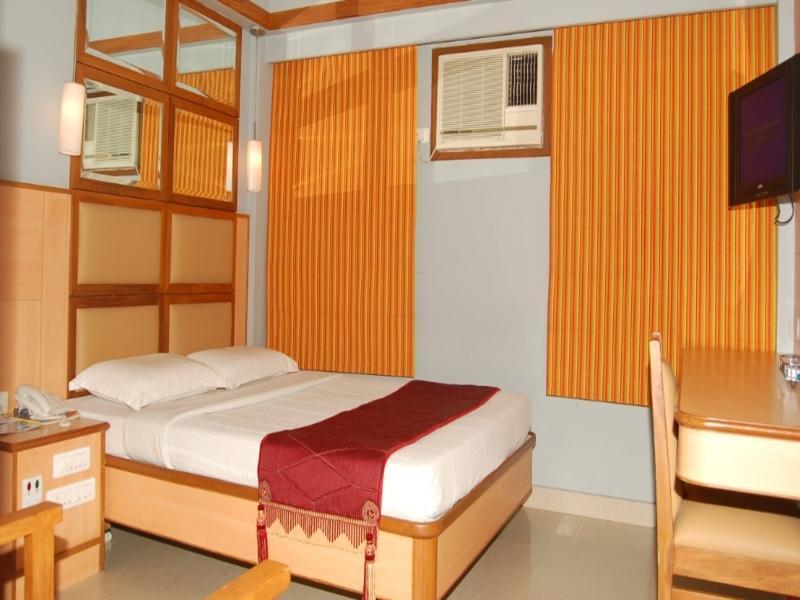 Sree Bharani Hotels Tirunelveli Eksteriør bilde