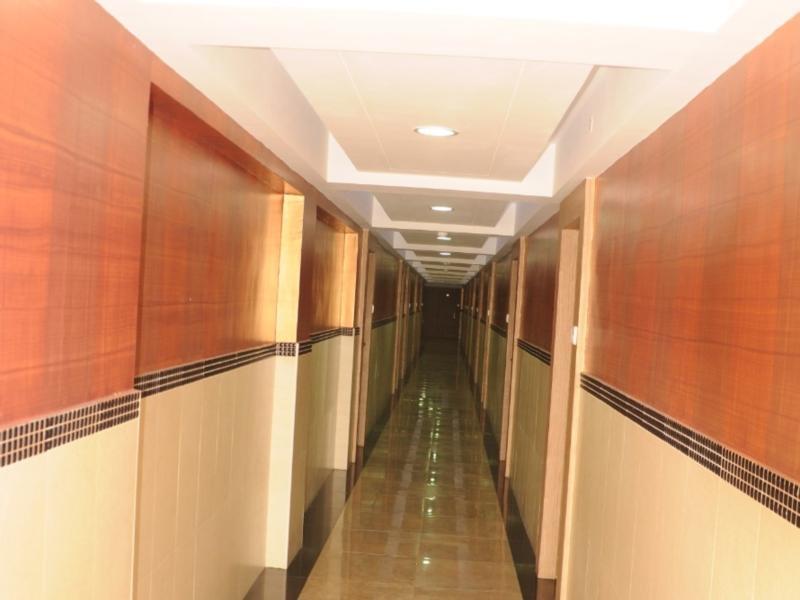 Sree Bharani Hotels Tirunelveli Eksteriør bilde